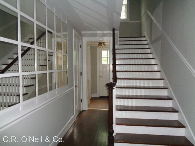 Building Photo - 4 br, 2.5 bath House - 2131 Iuka Avenue