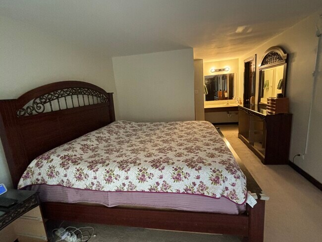 Building Photo - 2299 Liberty Ct