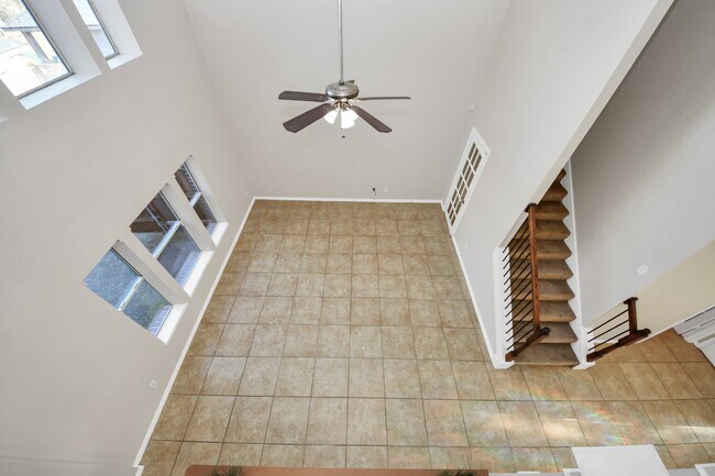 Building Photo - 1903 Ryansbrook Ln