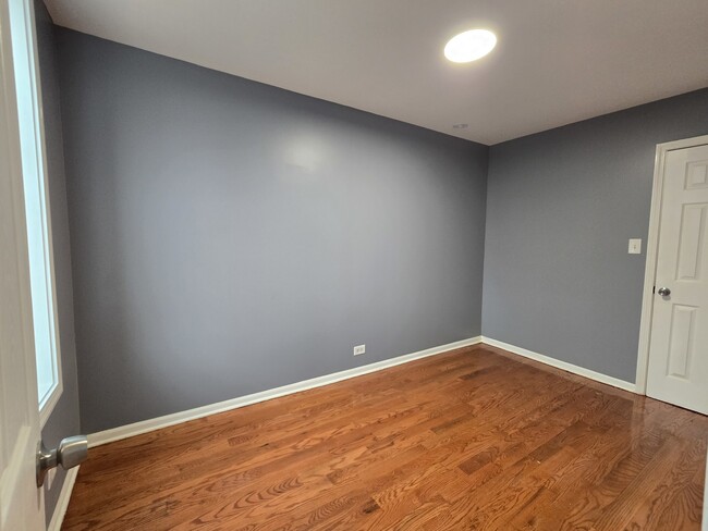 Building Photo - 1311 S Christiana Ave