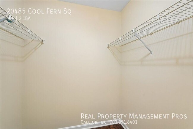 Building Photo - 20485 Cool Fern Square