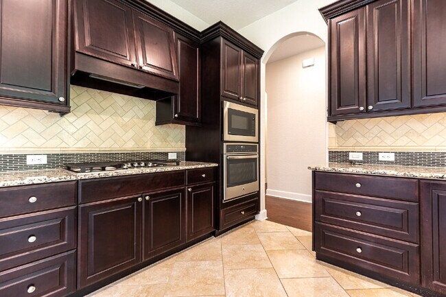Building Photo - 5041 Country Nest