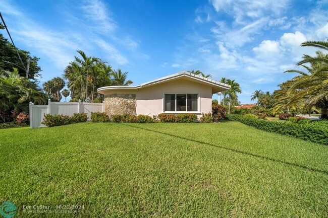 Building Photo - 2072 Sailfish Pl