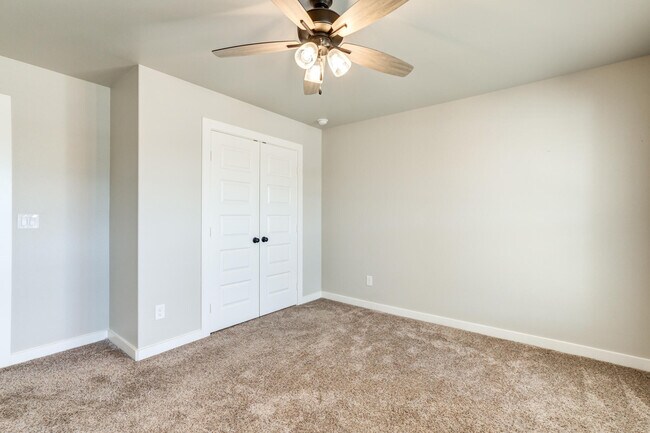 Building Photo - 1614 141st St