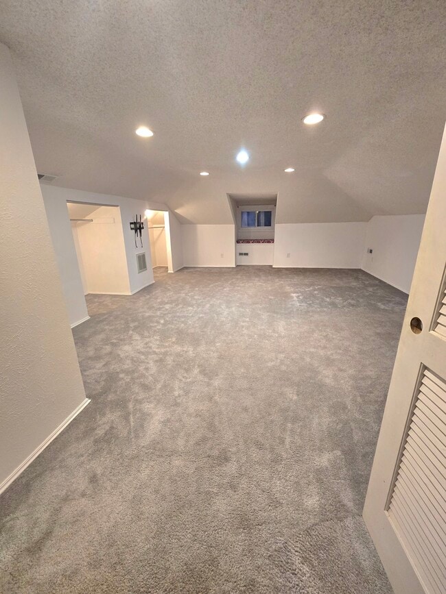 Building Photo - 411 Lafayette Ave