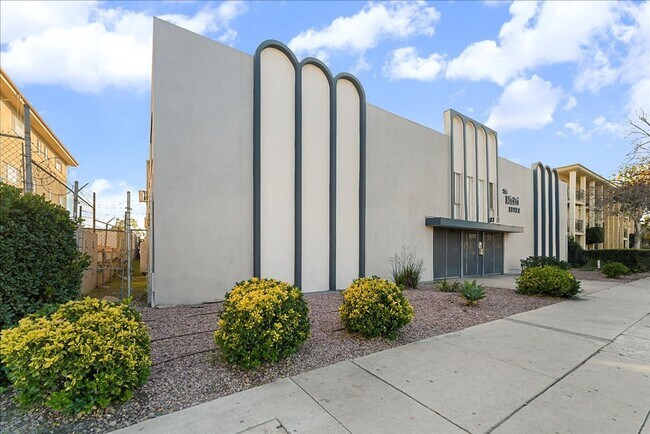 Building Photo - 21722 Roscoe Blvd