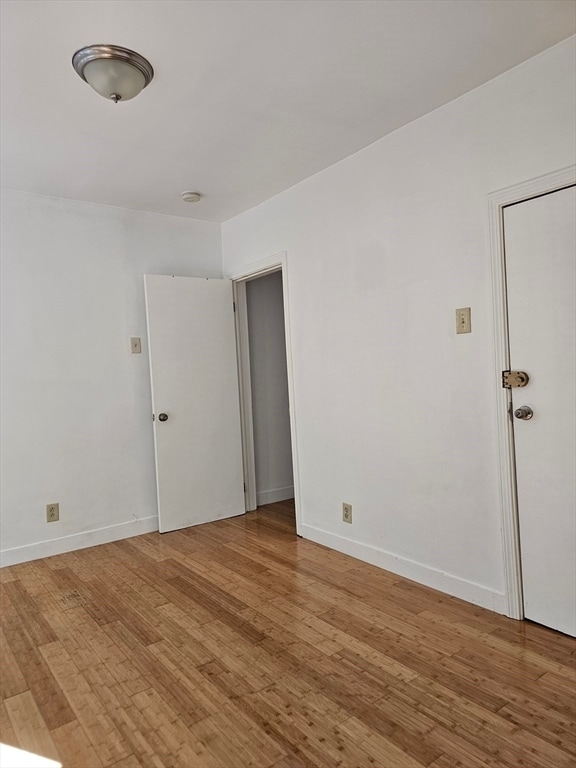 Building Photo - 23 Pine St