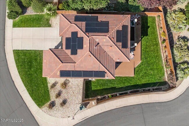 Building Photo - 2220 Signa Dr