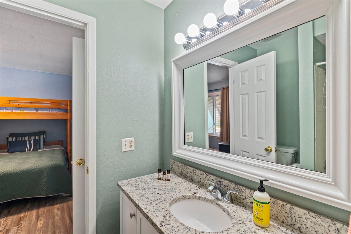 Building Photo - 3585 41st Way S