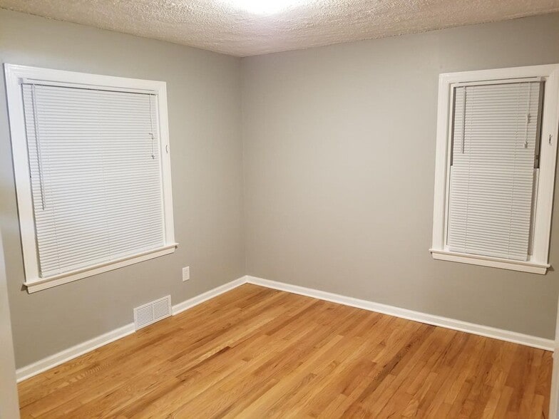 Building Photo - 12490 Pearl St