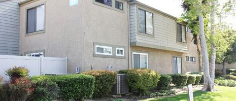 Building Photo - 76 Country Mile Rd-