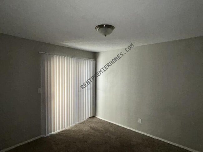 Building Photo - 12909 E 28th Pl