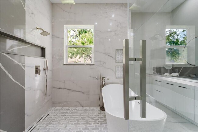 Building Photo - 1361 Whitney Isles Dr