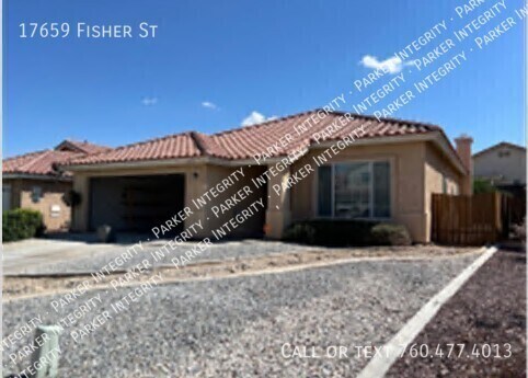Primary Photo - 17659 Fisher St
