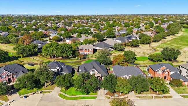 Building Photo - 4843 Golfside Dr