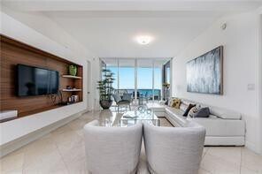Building Photo - 18101 Collins Ave