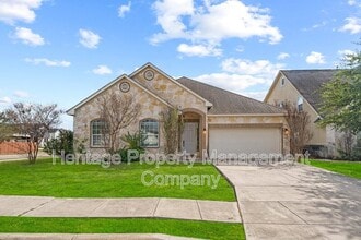 Building Photo - 11230 Begonia rock