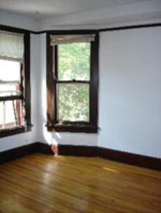 Bedroom Windows - 554 W Doty St