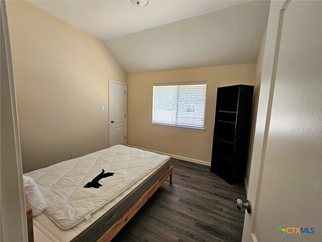 Building Photo - 2253 N Ranch Estates Blvd