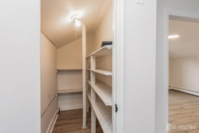 Building Photo - 176 Manalapan Rd