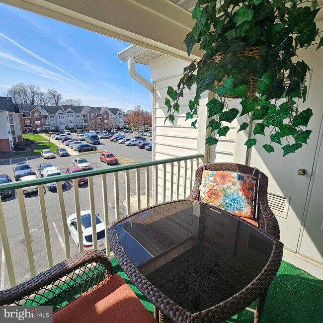 Building Photo - 6600 St Ignatius Dr