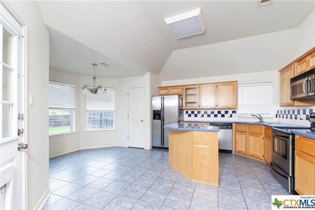 Building Photo - 2903 Scottsdale Dr