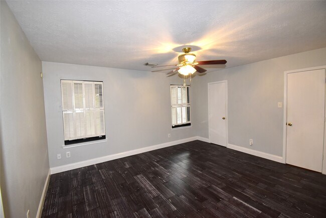 Building Photo - 21022 Creek Edge Ct