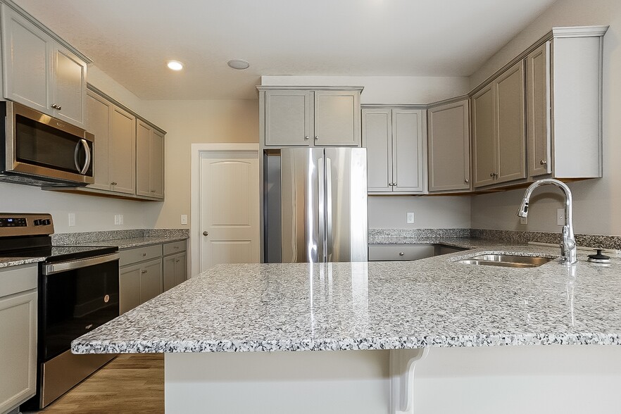 Building Photo - 1421 Feldspar Ct