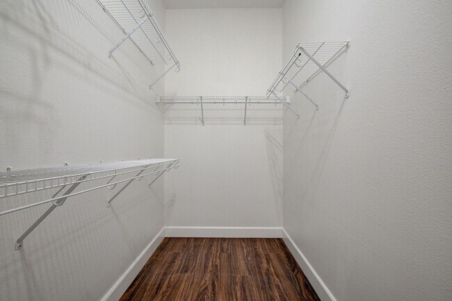 Building Photo - Anthem country Club Golf Community Beauty