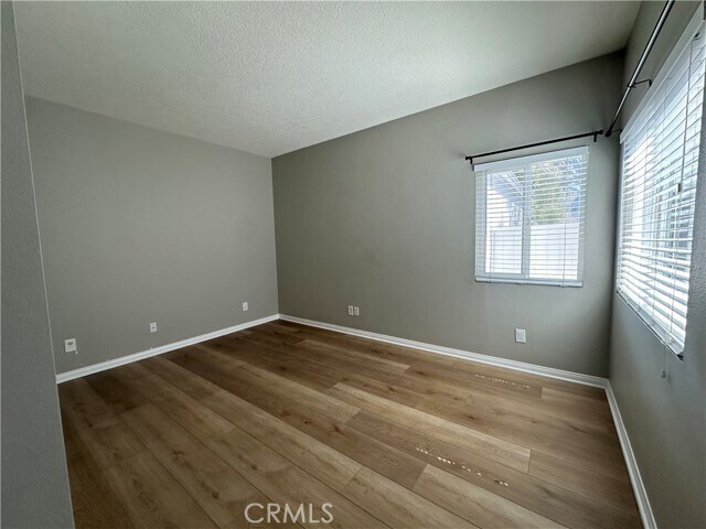 Building Photo - 24482 Lantern Hill Dr