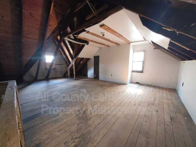 Building Photo - 1507 Washington St