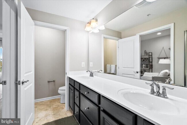 Building Photo - 6412 Walcott Ln