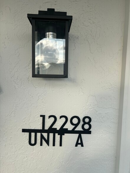 Building Photo - 12298 Buffing Rd