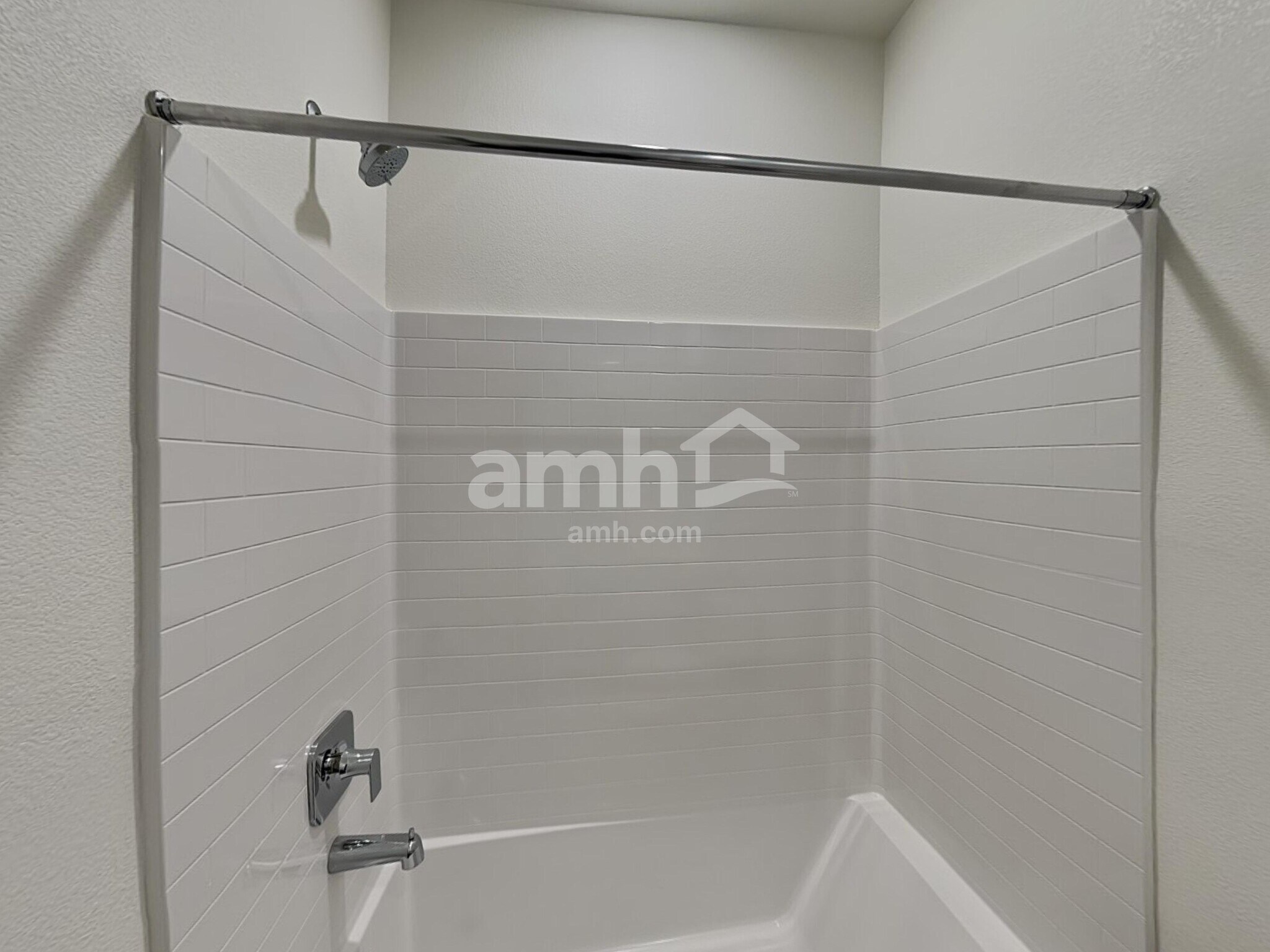 Building Photo - 850 English Primrose St