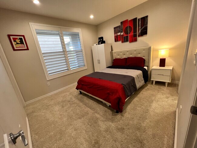 Second Bedroom - 89 E Commonwealth Ave