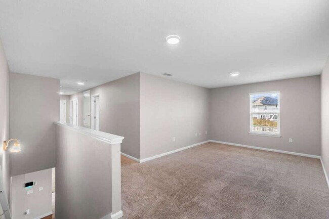 Building Photo - 4905 Kensington Ln