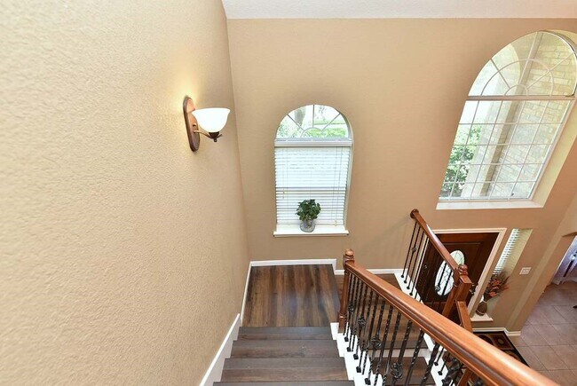 Building Photo - 22121 Atwater Canyon Ln