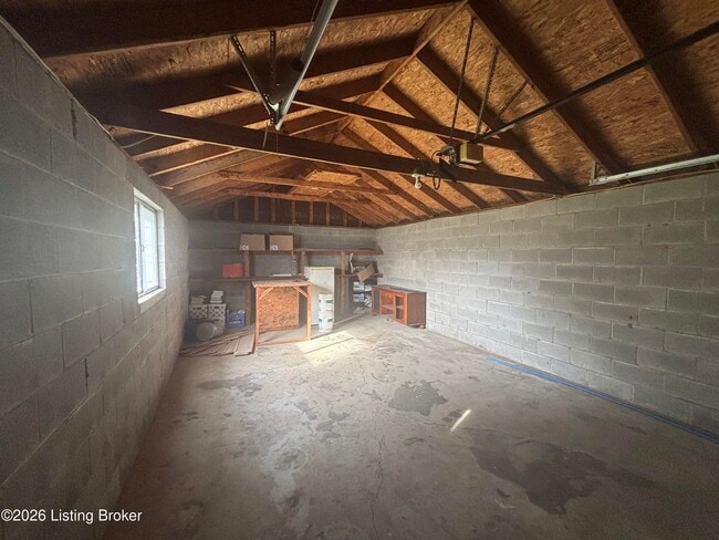 Building Photo - 8409 Damascus Cir