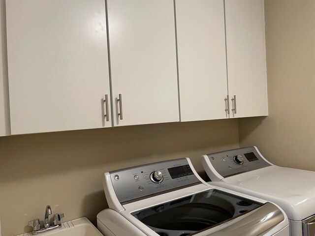 Building Photo - 5735 Acorn Ln