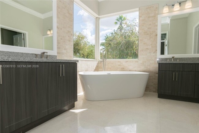Building Photo - 3799 Lancewood Dr