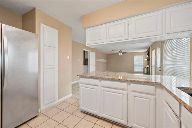 Building Photo - 1123 Concord Dr