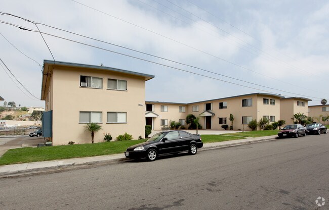 Primary Photo - Casa Hermosa