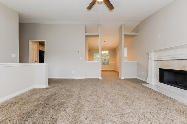 Building Photo - 3826 Dogwood Farm Rd
