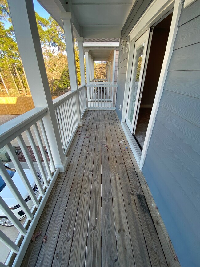 Building Photo - 8603 Marlin Pl