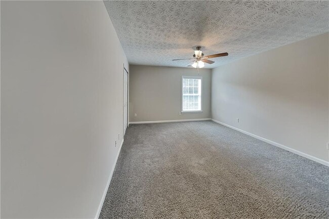 Building Photo - 928 Mill Creek Ave