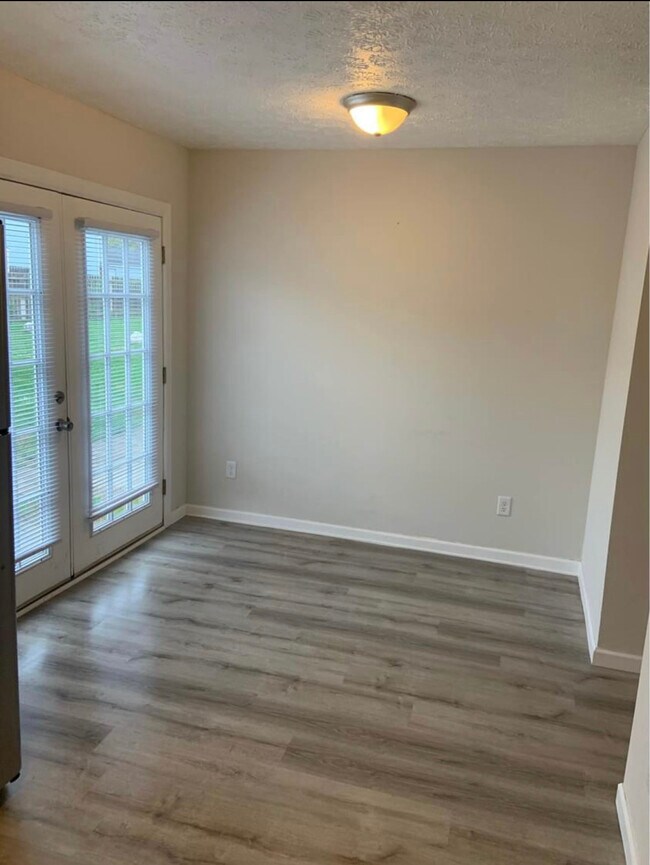 1594 Worthington Row Dr 1594 Worthington Row Dr Columbus OH 43235