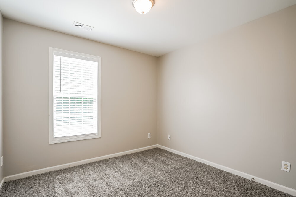 Building Photo - 402 Star Ruby Dr