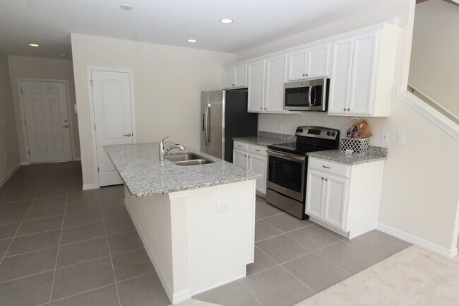 Building Photo - Winter Springs - 3 Bedroom, 3 Bathroom - $1,950.00
