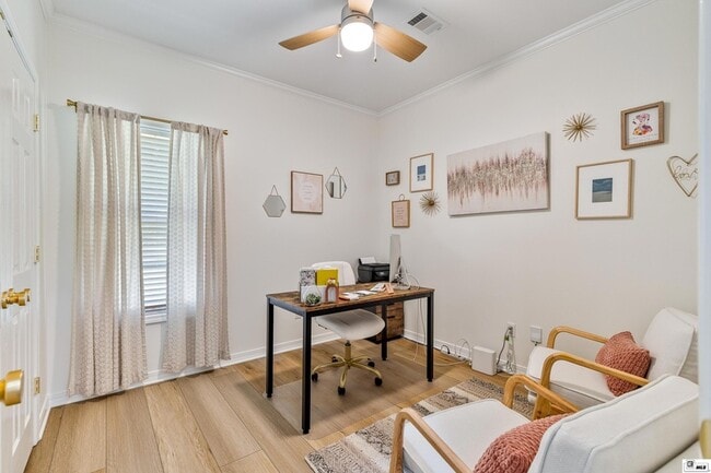 Building Photo - 113 Arbor Cove Cir