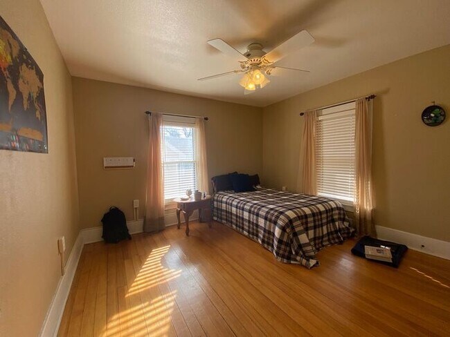 Building Photo - $2,200 | 3 Bedroom, 2.5 Bathroom House | No Pets | Available for a January 7th, 2026 Move In!